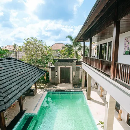The Golden Serendipity Villa Seminyak
